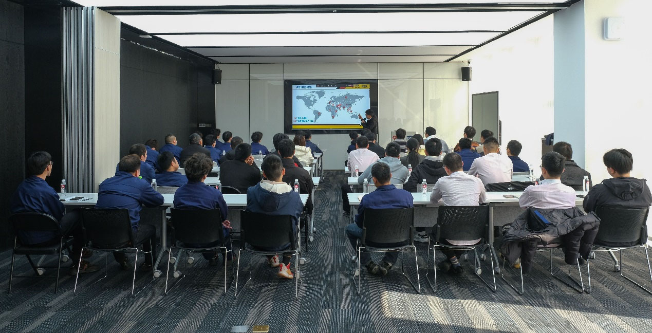 邁向未來 共同成長！泉工股份新員工入職培訓圓滿舉行