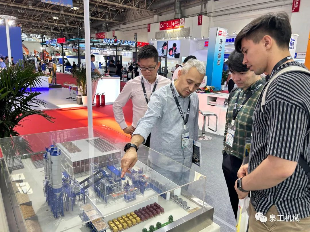 BICES 2023丨綠色裝備，智造未來(lái)！泉工股份閃耀北京工程機(jī)械展
